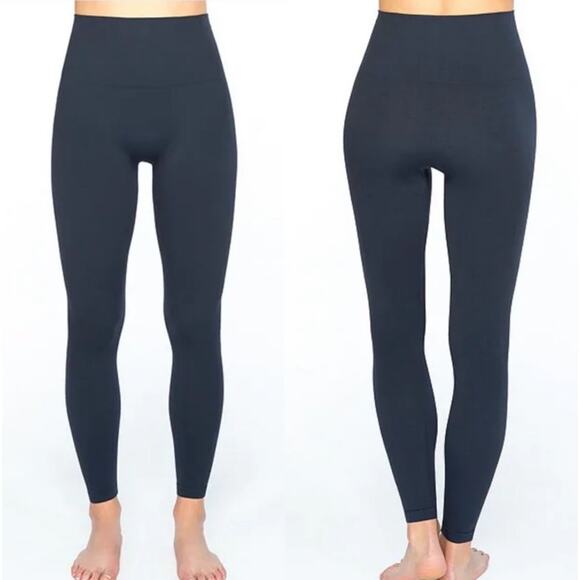 Spanx Look At Me Now Dark Blue Leggings Size Medium - Picture 1 of 5